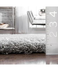 nuLoom Gynel OZAS01B Silver 5'3" x 7'6" Area Rug