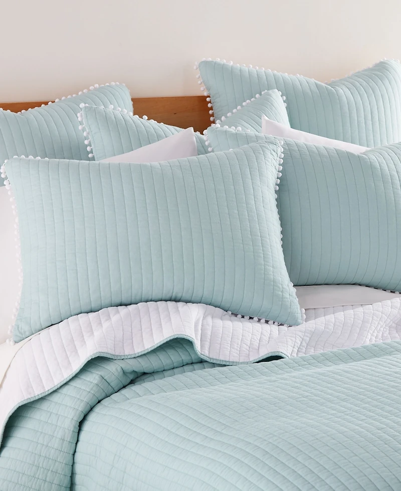 Levtex Pom Quilt, King