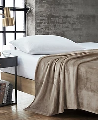 Kenneth Cole Reaction Solid Ultra Soft Plush Blanket