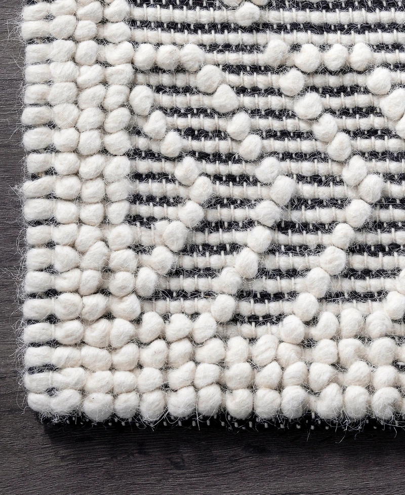 nuLoom Serena VESR01A 5' x 8' Area Rug