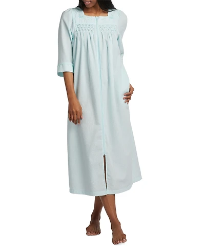 Miss Elaine Long Zipper Embroidered Seersucker Robe