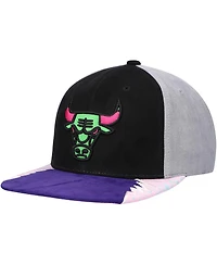 Men's Mitchell & Ness Black, Pink Chicago Bulls Day 5 Snapback Hat