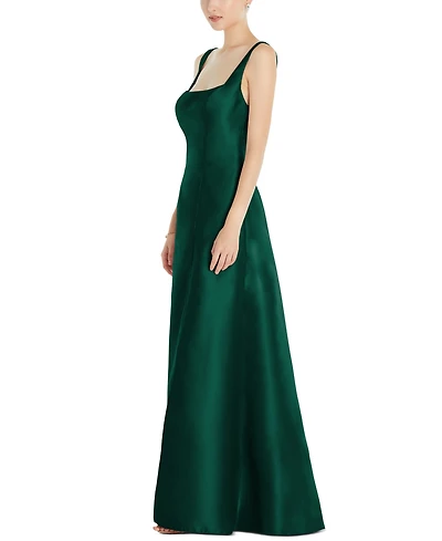 Alfred Sung Women's Sleeveless Square-Neck Princess Line Gown with Pockets