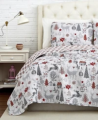 Southshore Fine Linens Holly Jolly Lane Oversized Reversible 3-Pc. Quilt Set, Full/Queen