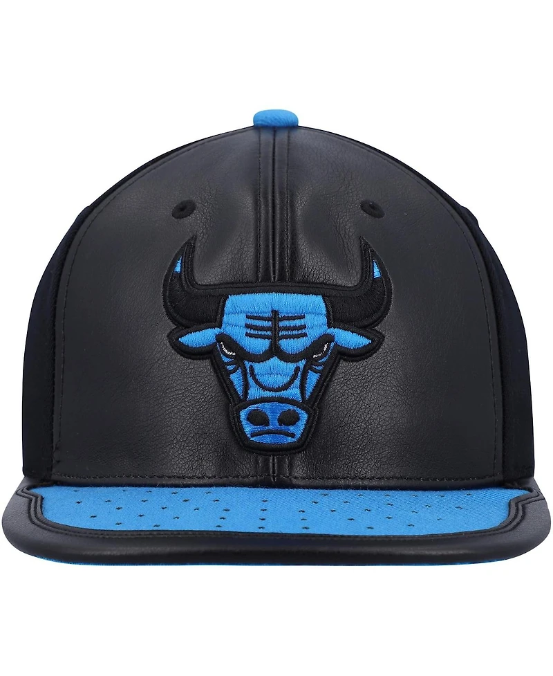 Men's Mitchell & Ness Black, Royal Chicago Bulls Day One Snapback Hat