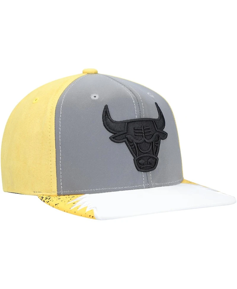 Men's Mitchell & Ness Gray, Yellow Chicago Bulls Day 5 Snapback Hat