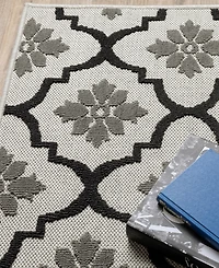 Oriental Weavers Torrey 5562E 3'3" x 5' Area Rug