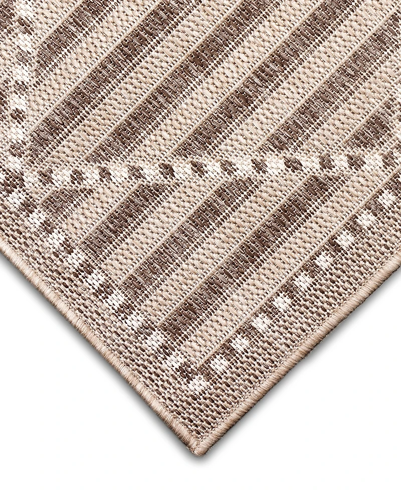 Liora Manne' Malibu Checker Diamond 1'11" x 7'6" Runner Outdoor Area Rug