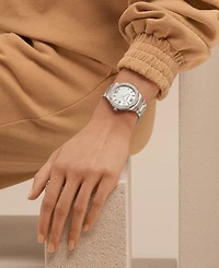 Baume & Mercier Women's Swiss Riviera Diamond (1/5 ct. t.w.) Stainless Steel Steel Bracelet Watch 36mm