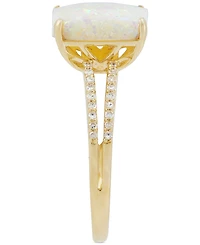 Opal (1-3/4 ct. t.w.) & Diamond (1/10 ct. t.w.) Ring in 14k Gold