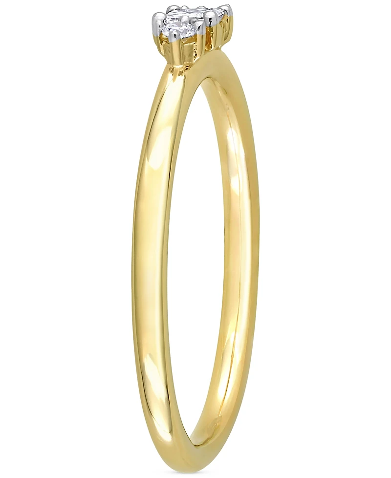 Diamond 3-Stone Engagement Ring (1/6 ct. t.w.) 14k Gold