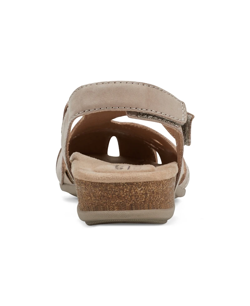 Earth Women's Birdine Cutout Flat Slingback Sandals