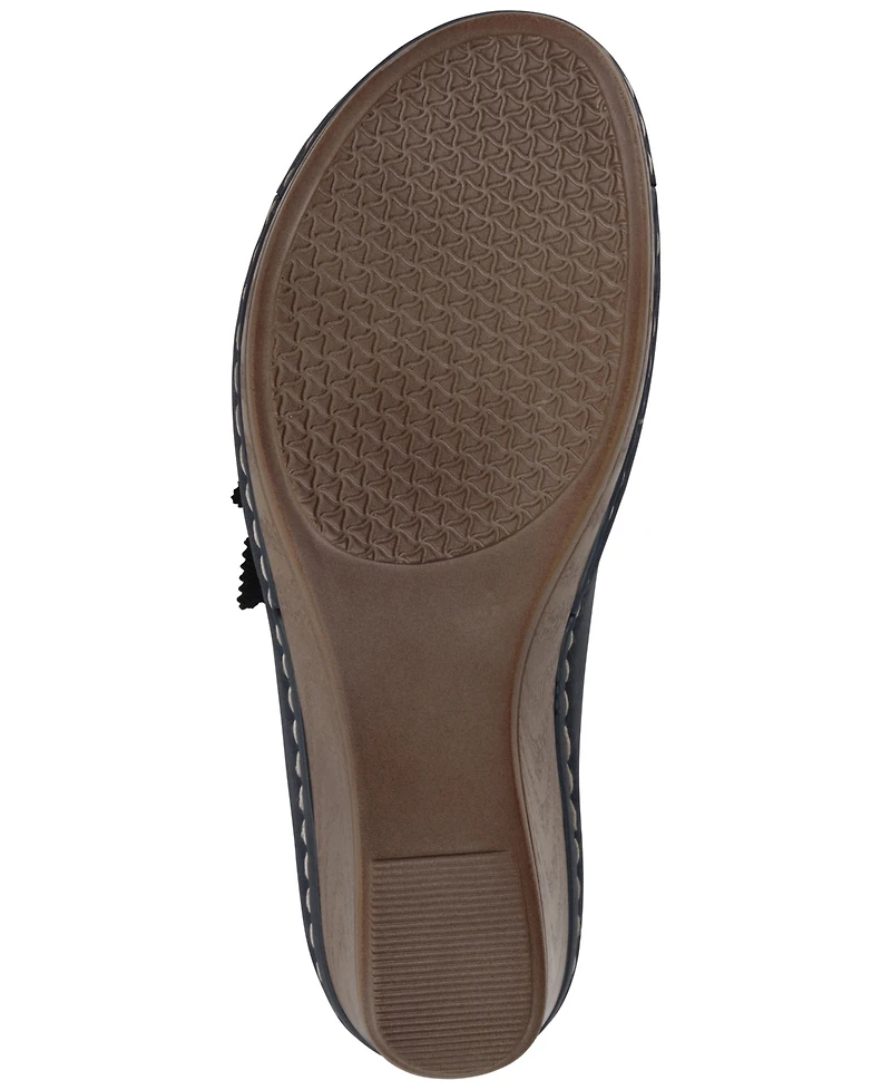 Gc Shoes Women's Selly Flower Wedge Sandals