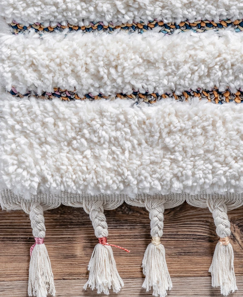 nuLoom Loft Angela High-Low Modern Diamond Tassel 5'3" x 7'6" Area Rug