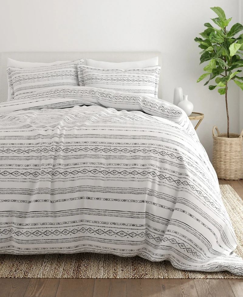 ienjoy Home Ultra Soft Romantic 3-Pc. Duvet Cover Set