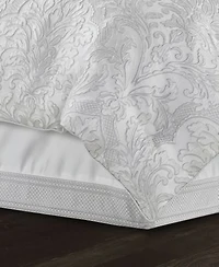 J Queen New York Brunello Comforter Sets