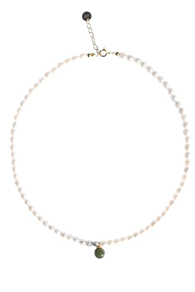 Belle — Pearl and green jade choker