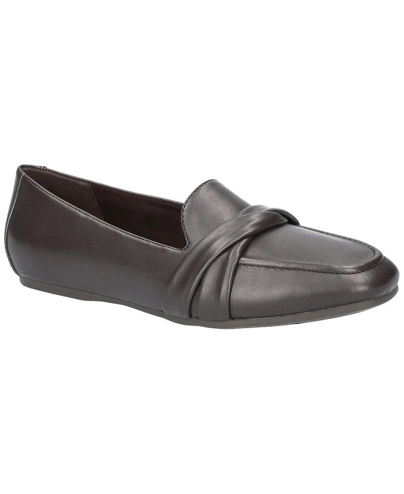 Easy Street Women's Betty Square Toe Flats