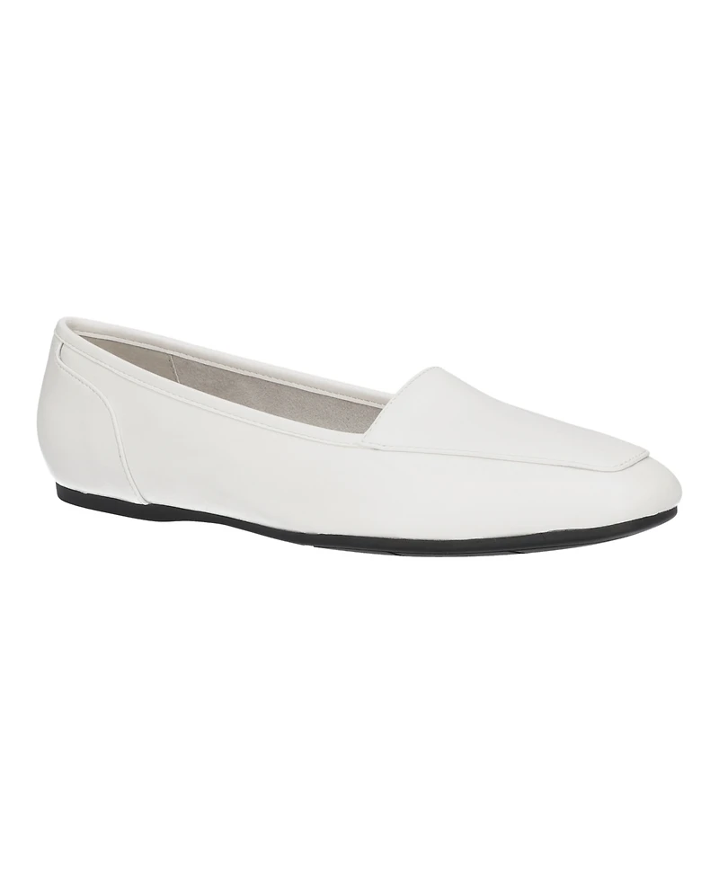 Easy Street Women's Thrill Square Toe Flats