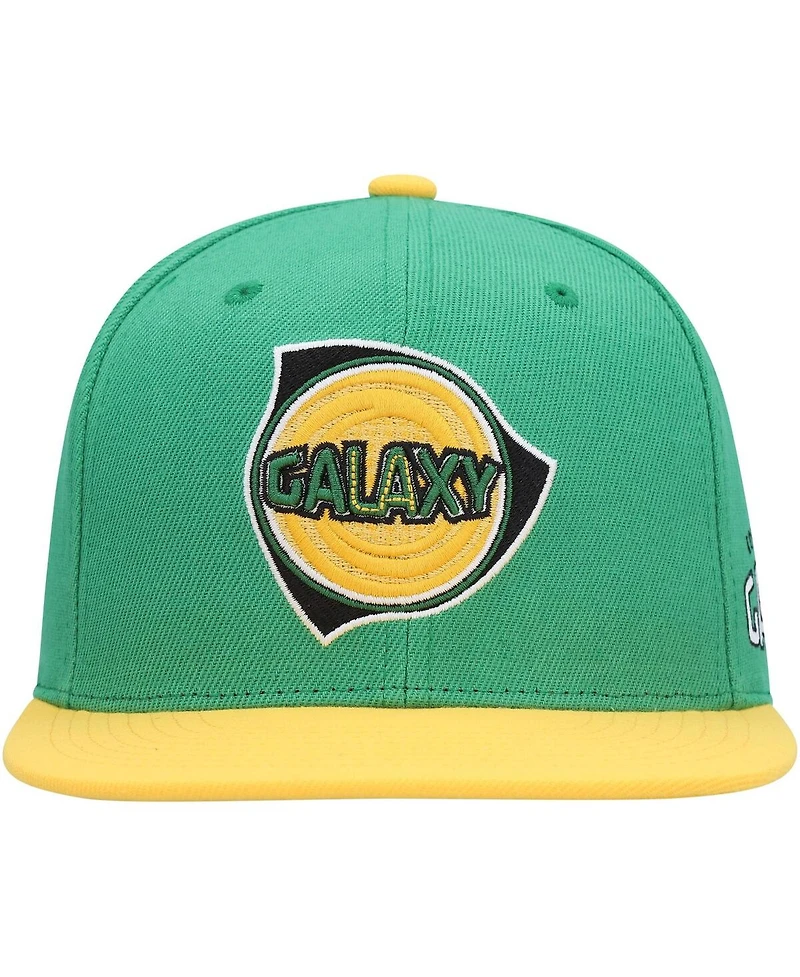 Men's Mitchell & Ness Green La Galaxy Throwback Logo Snapback Hat