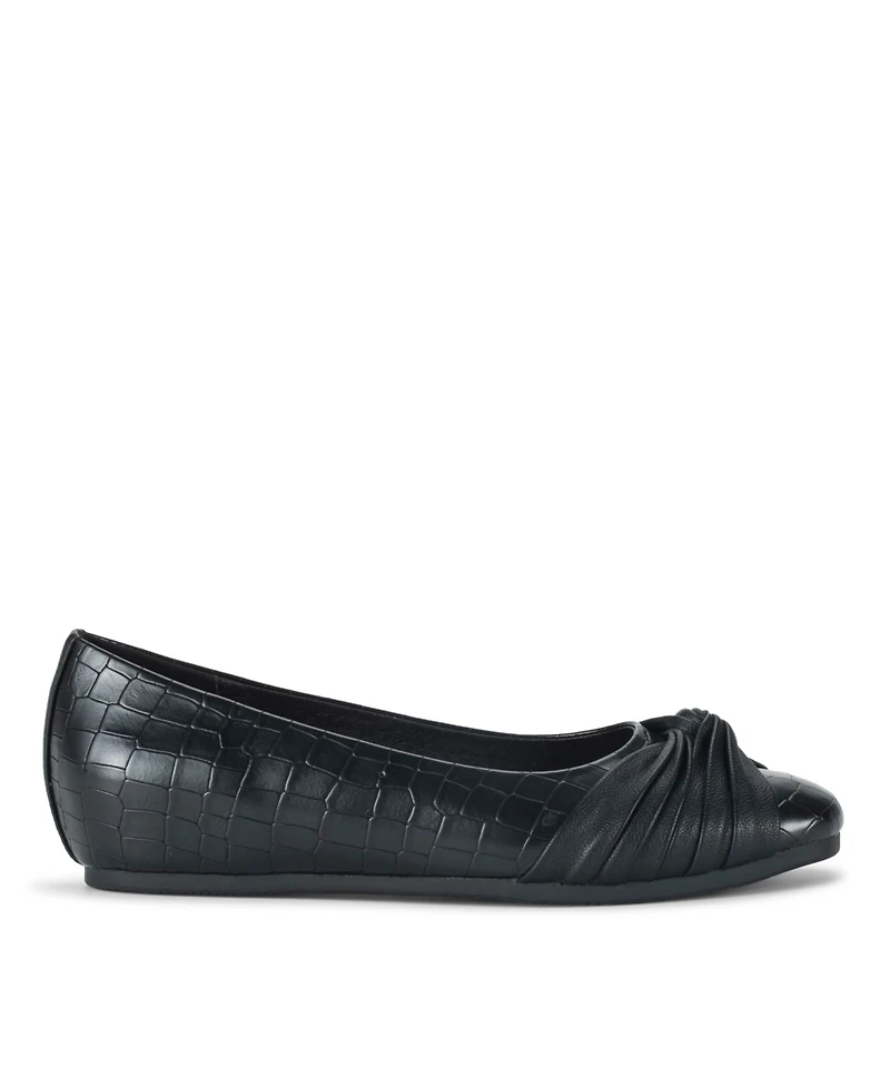 Baretraps Women's Chainey Ballet Flats