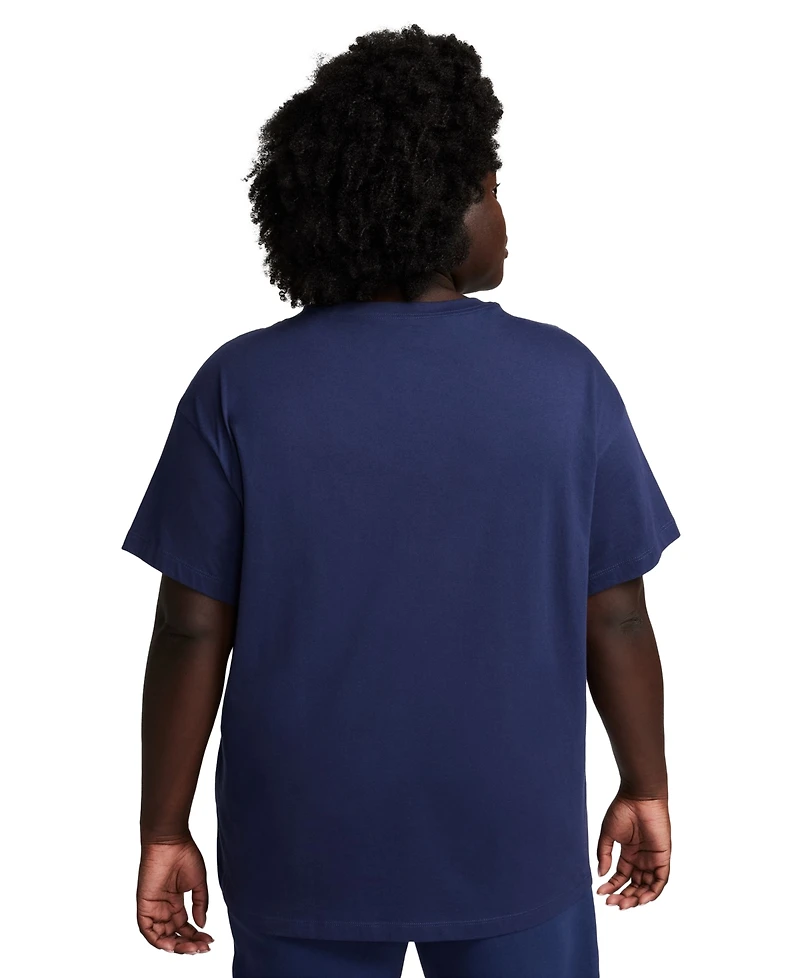 Nike Plus Active Sportswear Essential Women's Logo T-Shirt