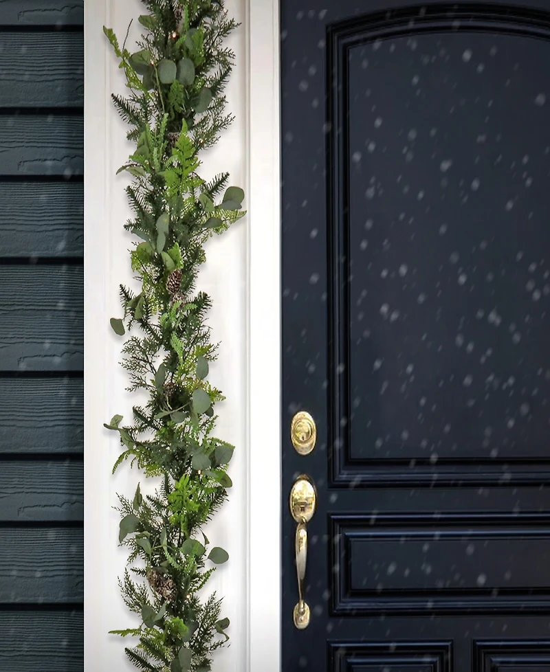 National Tree Company 9' Hgtv Home Collection Pre-Lit Winter Garden Garland