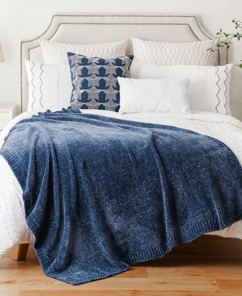 Battilo Lifestyle Solid Woven Micro Chenille Throw, 51" x 67"