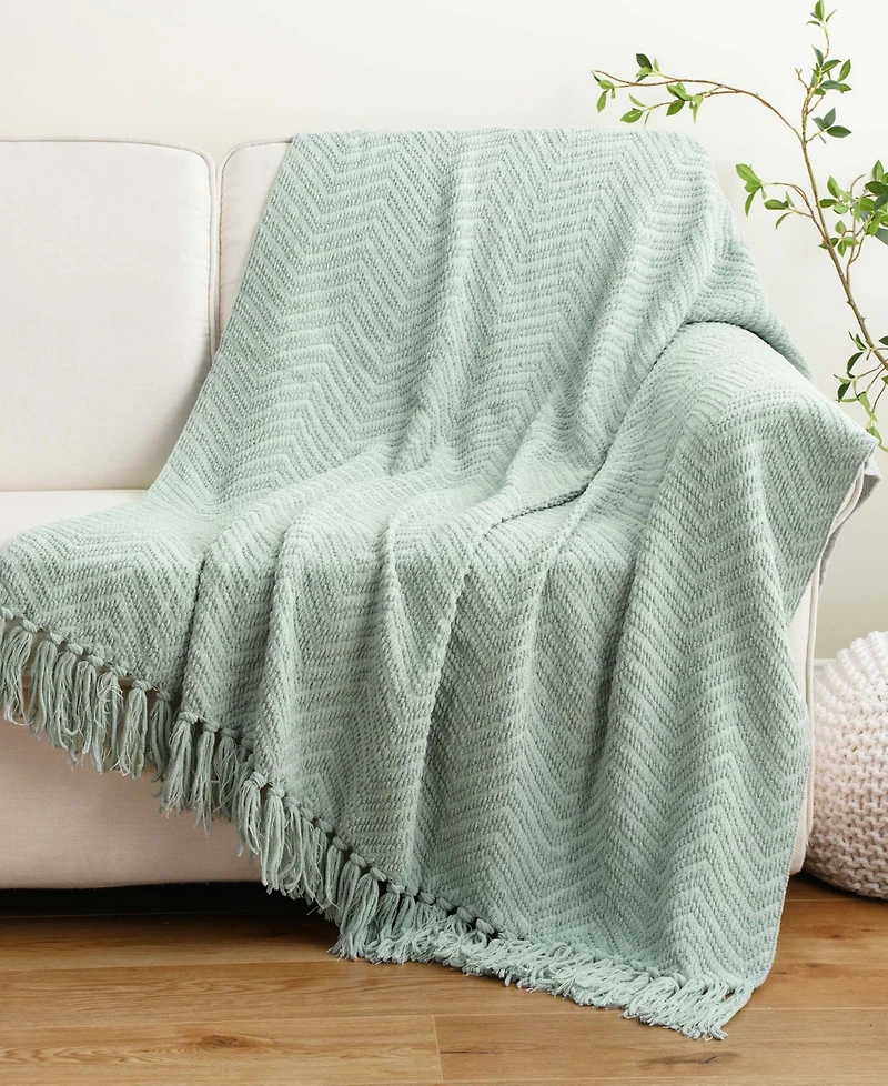 Battilo Classic Textured Woven Micro Chenille Throw, 50" x 60"
