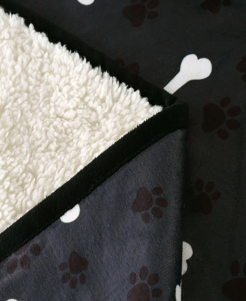 Happycare Textiles Advanced Water Resistant Pets Print Comfort Throw