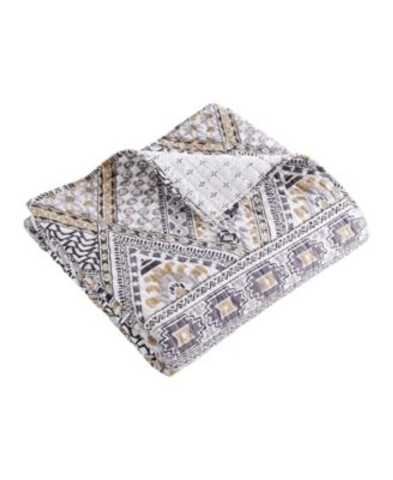 Levtex Etrada Reversible Quilt Sets