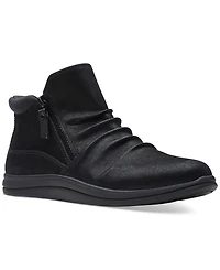 Clarks Women's Breeze Range Ruched Ankle Booties