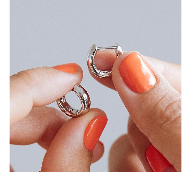 Ana Luisa Bold Huggie Hoops - Giulia Silver