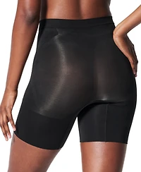 Spanx Women's OnCore Mid-Thigh Short SS6615