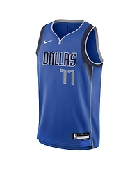 Big Boys Nike Luka Doncic Dallas Mavericks Swingman Jersey