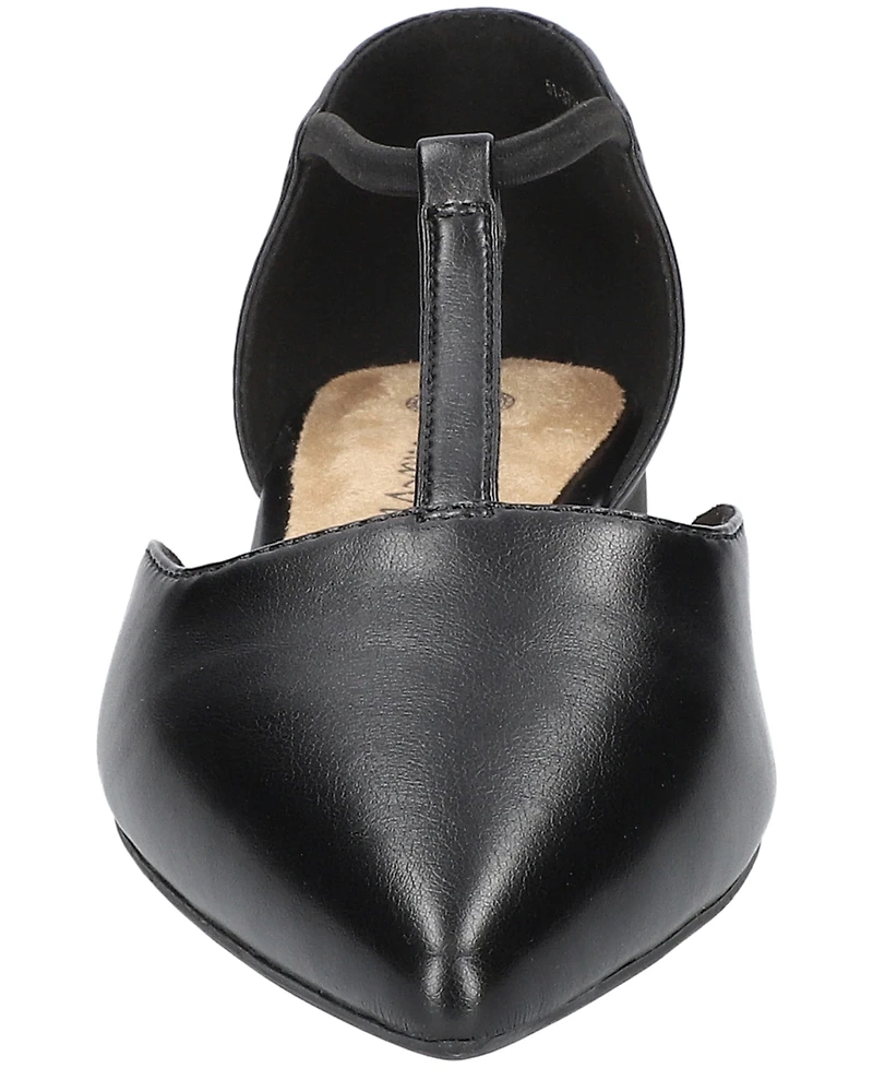 Bella Vita Women's Darby T-Strap Flats