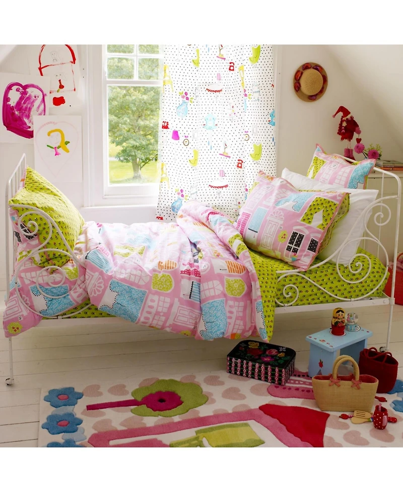 Dolls House Queen Sham for Kids