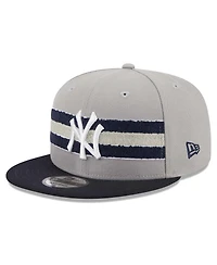 Men's New Era Gray, Navy New York Yankees Band 9FIFTY Snapback Hat