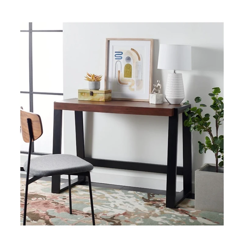 Dennings Desk