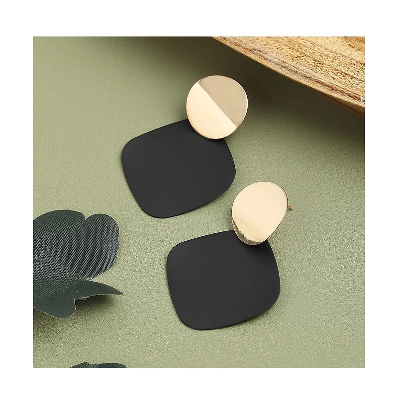 Sohi Women's Black Colorblock Geometric Drop Earrings