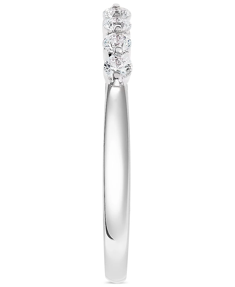 Diamond Seven Stone Band (1/4 ct. t.w.) in 14k White Gold