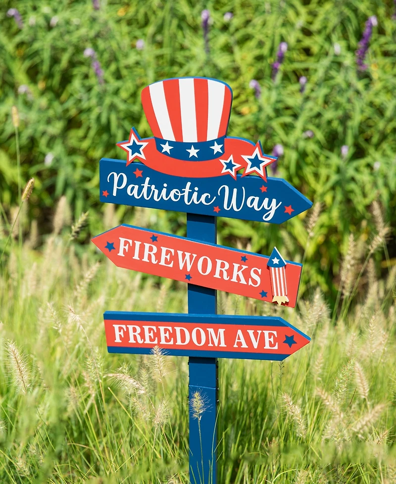 Glitzhome 36" H Patriotic, Americana Wooden Top Hat Word Sign Yard Stake