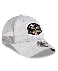 Men's New Era Heather Gray Baltimore Ravens 2023 Afc North Division Champions Locker Room Trophy Collection Trucker 9FORTY Adjustable Hat