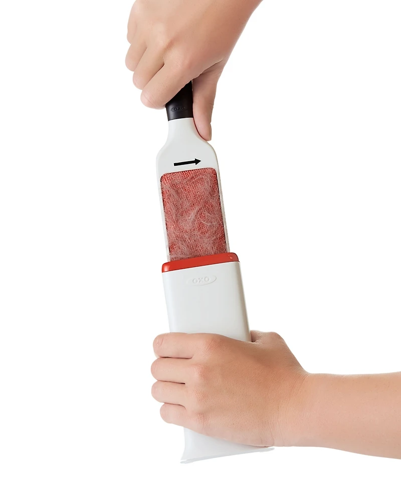 Oxo Gg Fur Lifter Self Cleaning Garment Brush