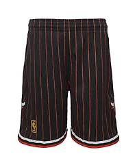 Big Boys Mitchell & Ness Black Chicago Bulls Hardwood Classics Swingman Shorts