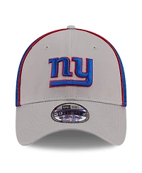 Men's New Era Gray York Giants Pipe 39THIRTY Flex Hat