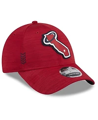 Men's New Era Red Los Angeles Angels 2024 Clubhouse 9FORTY Adjustable Hat