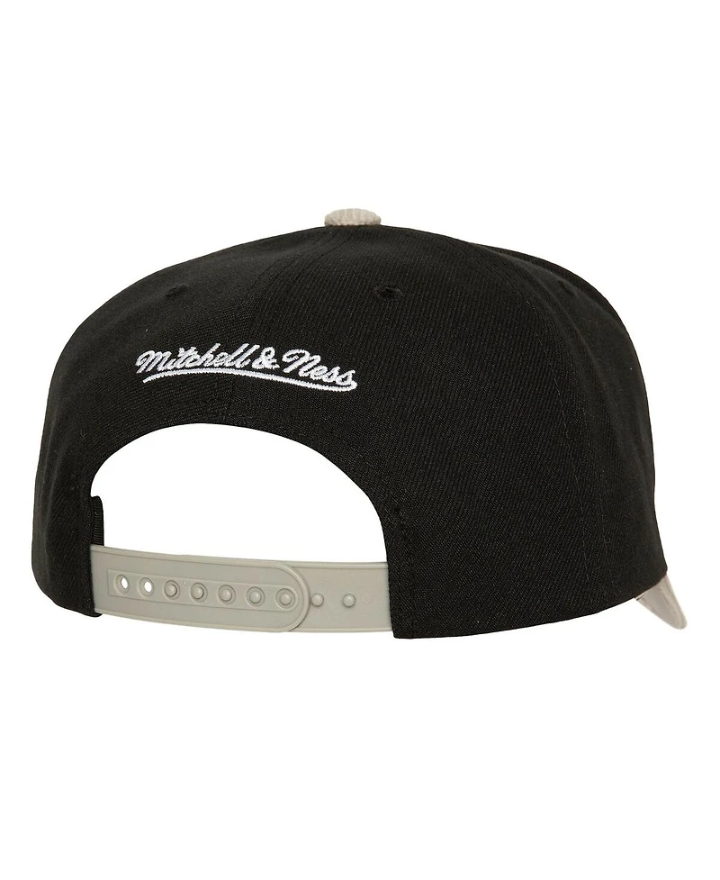 Men's Mitchell & Ness Black, Gray Chicago White Sox Corduroy Pro Snapback Hat