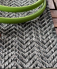 Safavieh Courtyard CY8022 and Beige 5'3" x 7'7" Outdoor Area Rug