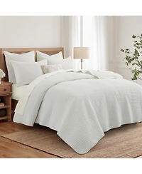 Levtex Eyelet Embroidered 3-Pc. Quilt Set, King/California King